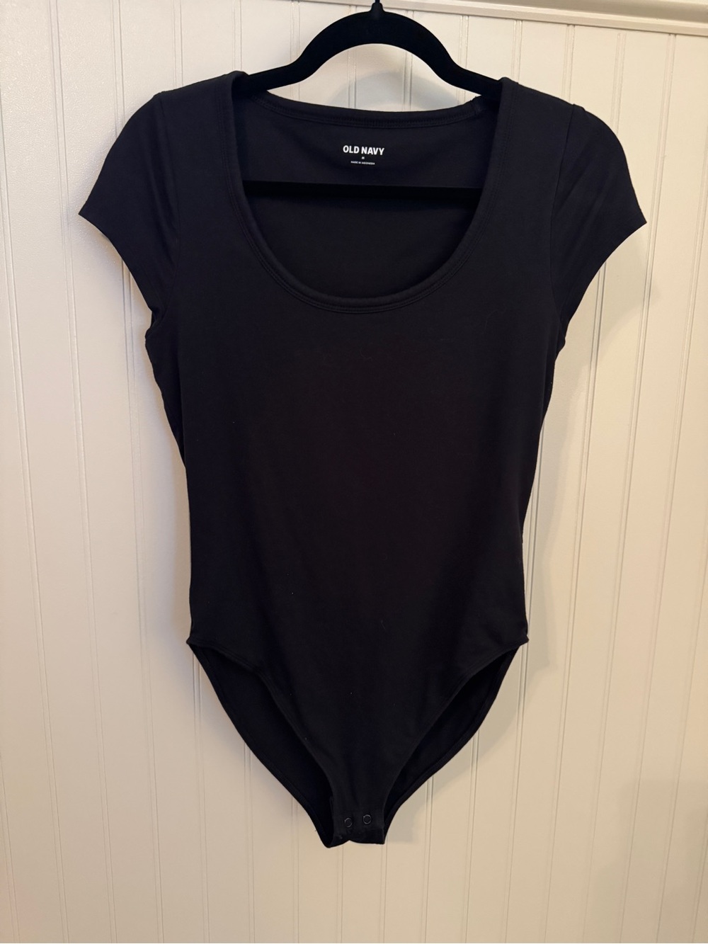 Old Navy Short-Sleeve Scoop-Neck Bodysuit Black Bodysuit Size Medium Like New